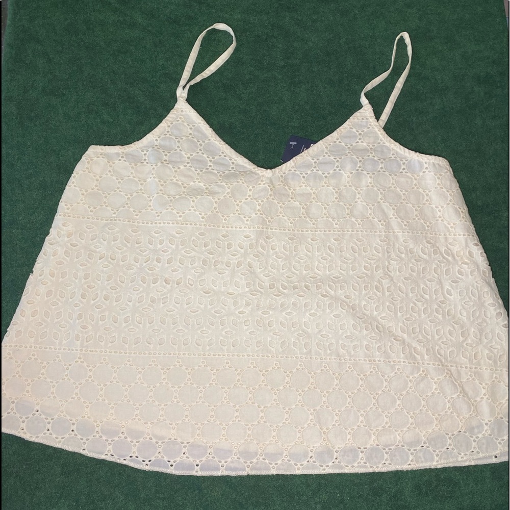 NWT Hollister Tank- size S 🏷
